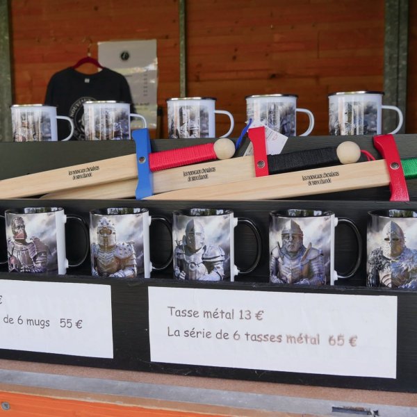 Mugs et tasses en métal des Nouveaux Chevaliers de Brocéliande